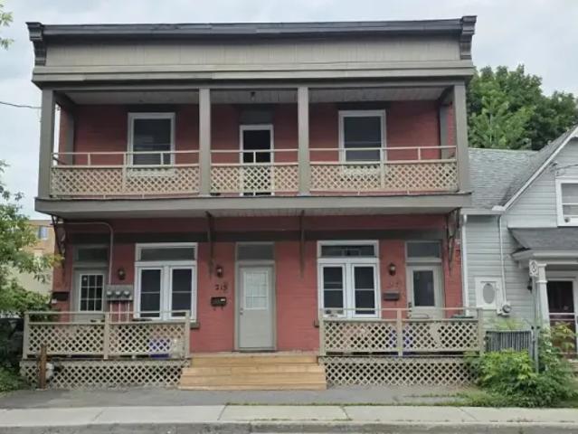 Apartment for rent in Mulhurst Bay, Ontario