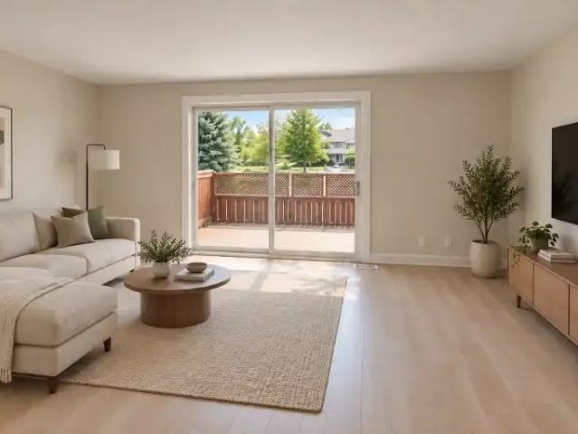 Apartment for rent in Bay, Ottawa