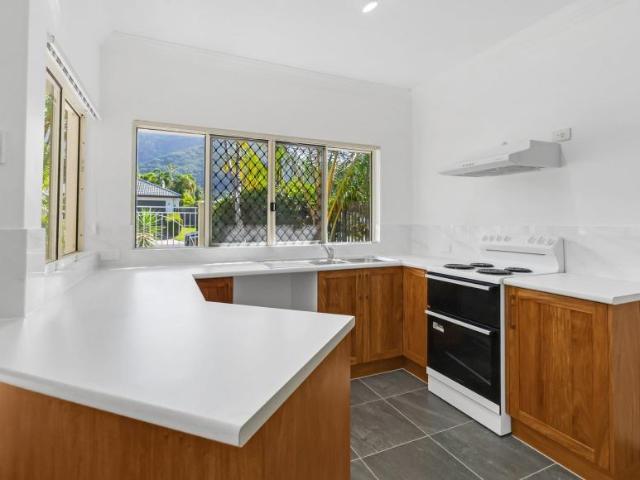 Apartment for rent in Palm Cove