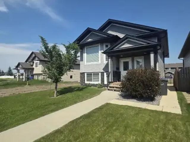 Apartment for rent in Penhold, Alberta