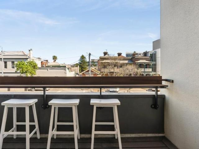 Apartment for sale in Port Melbourne, Melbourne