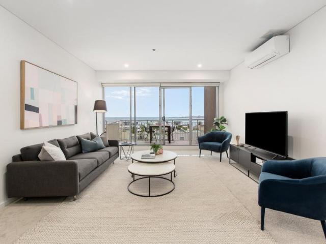 Apartment for sale in Port Melbourne, Melbourne