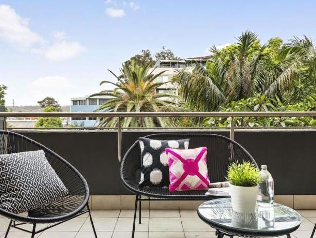 Apartment for rent in Queenscliff, Northern Beaches Council