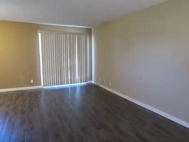Apartment for rent in Alberta