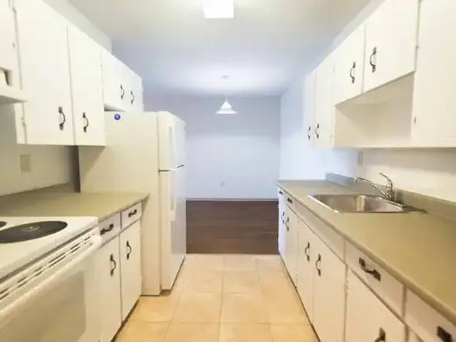 Apartment for rent in Saanich, British Columbia