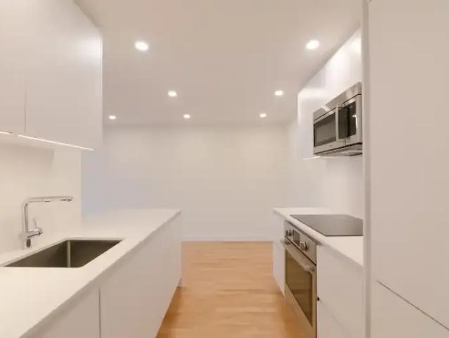Apartment for rent in Longueuil, Quebec