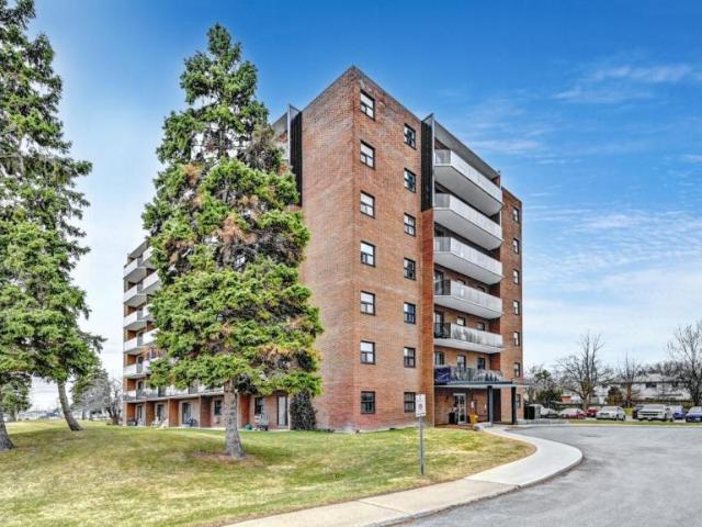 Apartment for rent in Brights Grove, Ontario