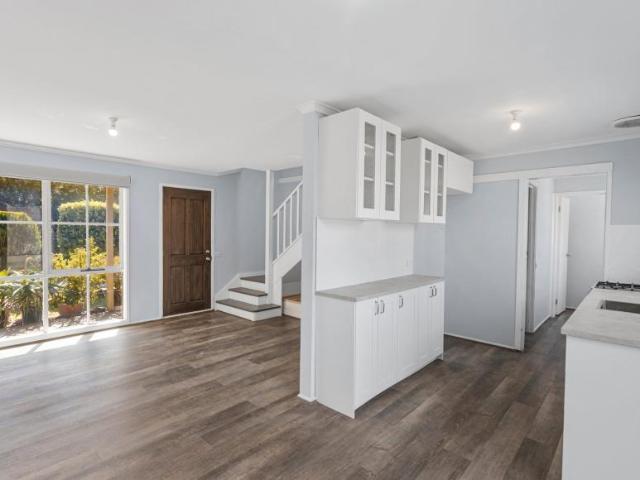 Apartment for sale in Seaford, Melbourne