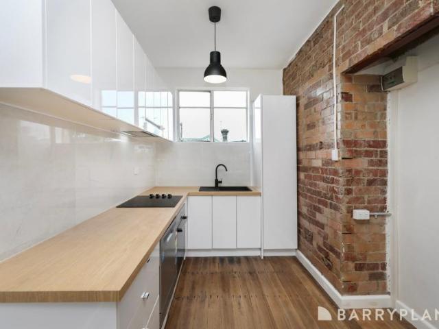 Apartment for rent in Seddon, Melbourne