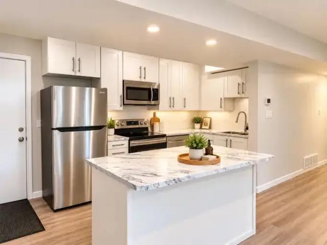 Apartment for rent in Westboro, Sherwood Park