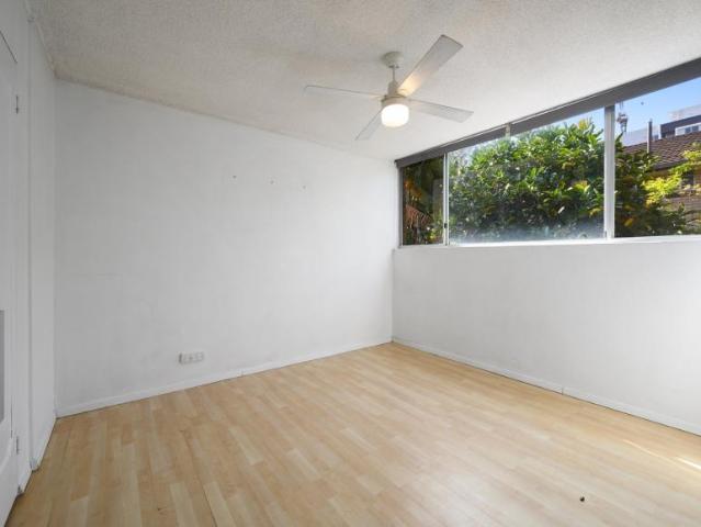 Apartment for sale in Southport, Gold Coast City