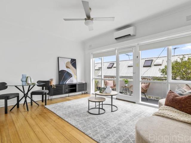 Apartment for sale in St Kilda East, Melbourne