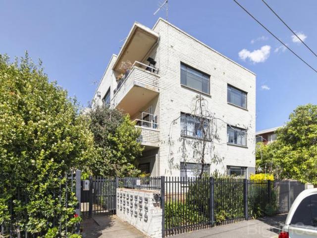 Apartment for sale in St Kilda East, Melbourne