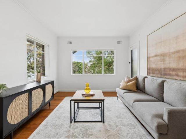 Apartment for sale in St Kilda East, Melbourne