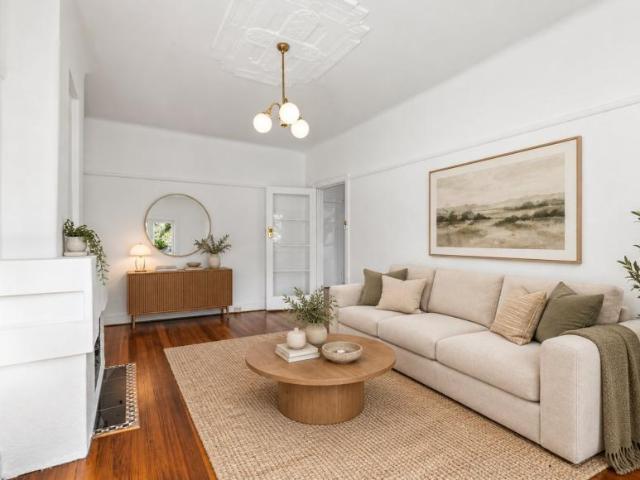 Apartment for rent in St Kilda East, Melbourne