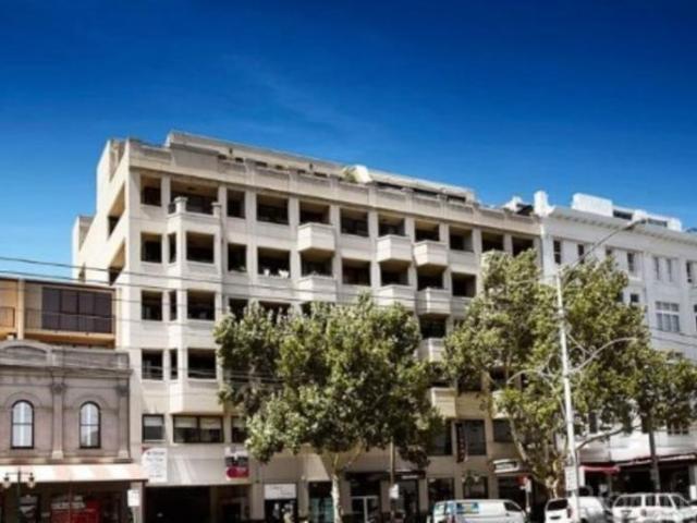 Apartment for sale in St Kilda, Melbourne