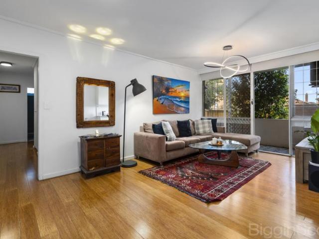 Apartment for sale in St Kilda, Melbourne