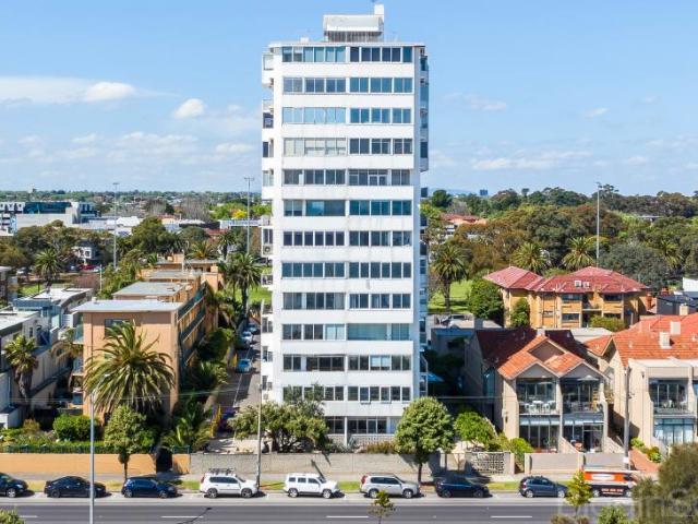 Apartment for sale in St Kilda, Melbourne