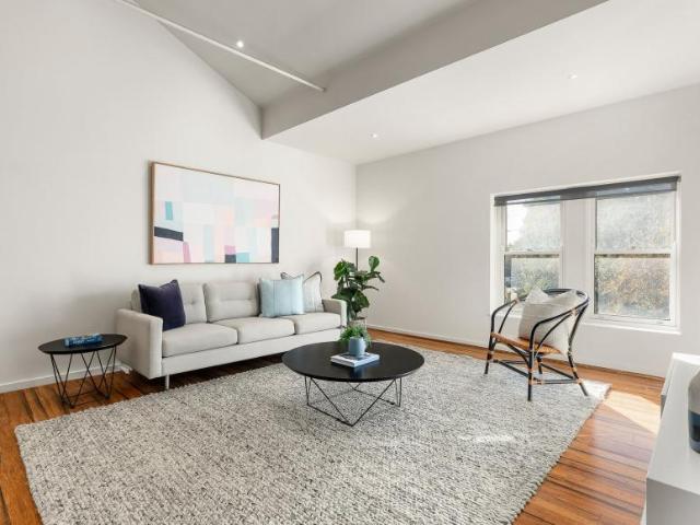 Apartment for sale in St Kilda, Melbourne