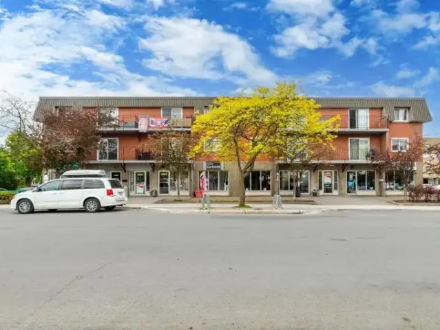 Apartment for rent in Saint-bruno-de-montarville, Quebec
