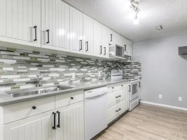 Apartment for rent in Westmount, Strathmore