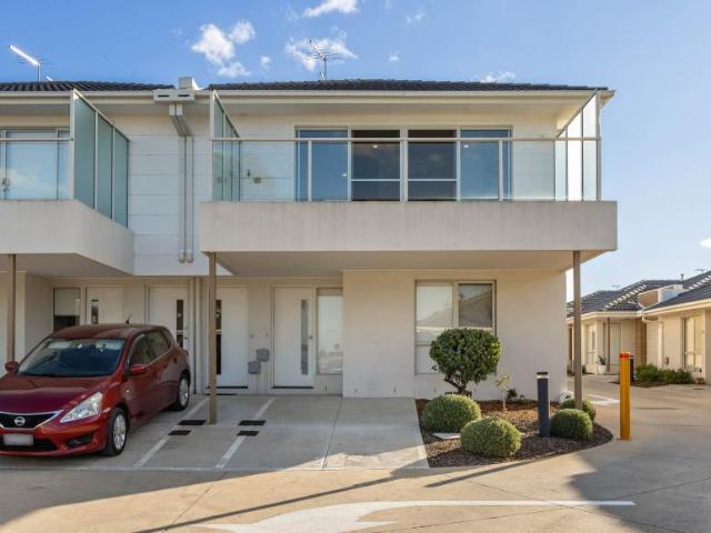 Apartment for sale in Camerons Creek, Victoria