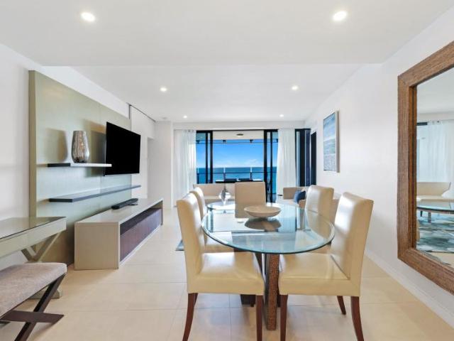 Apartment for sale in Surfers Paradise, Gold Coast City