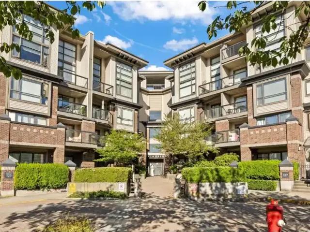Apartment for rent in City Centre, Surrey