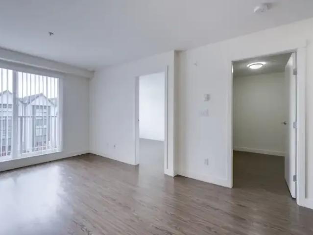 Apartment for rent in Surrey, British Columbia