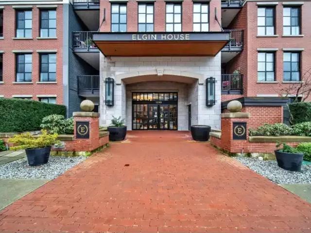 Apartment for rent in Surrey, British Columbia