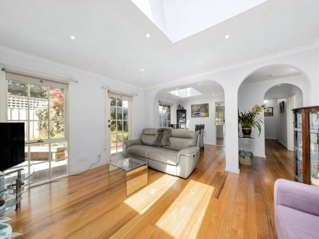 Apartment for sale in Surrey Hills, Melbourne