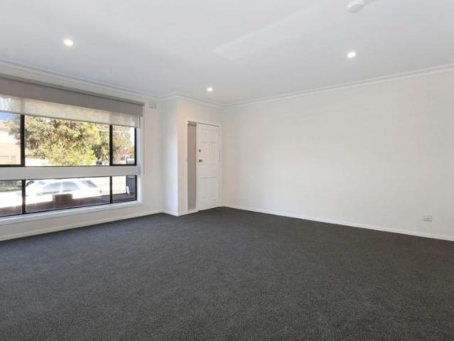 Apartment for rent in Thornbury, Melbourne