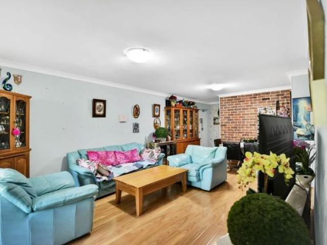 Apartment for rent in Toongabbie, City of Parramatta Council