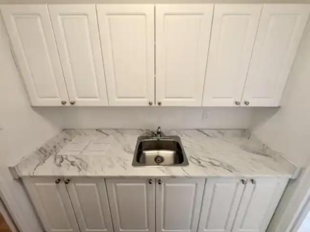Apartment for rent in Toronto—St. Paul's, Toronto