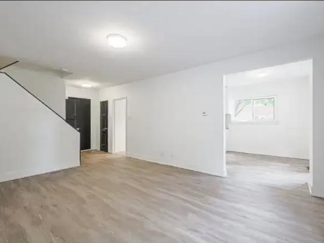 Apartment for rent in Woburn, Ontario