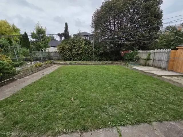 Apartment for rent in Woburn, Ontario