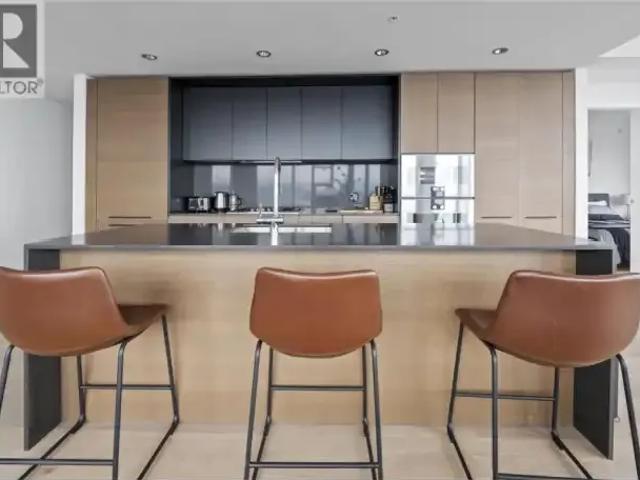 Apartment for rent in Vancouver, British Columbia