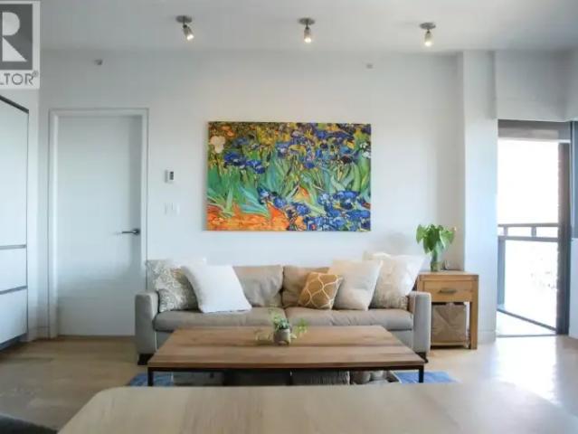 Apartment for rent in Vancouver, British Columbia