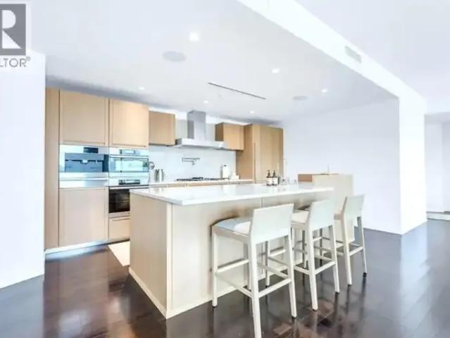 Apartment for rent in Vancouver, British Columbia