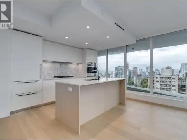 Apartment for rent in Lower Davie, Vancouver