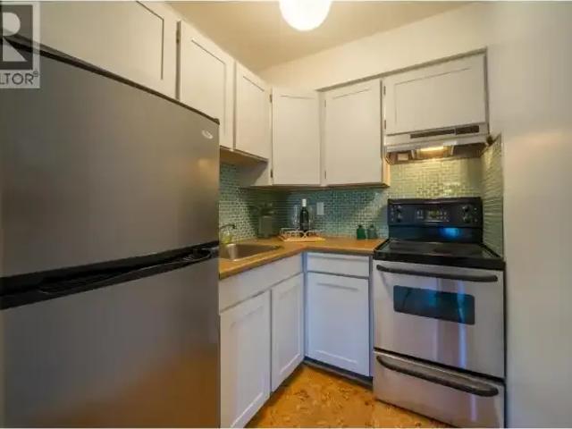 Apartment for rent in Little Saigon, Vancouver
