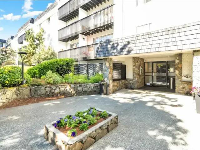 Apartment for rent in Saanich, British Columbia