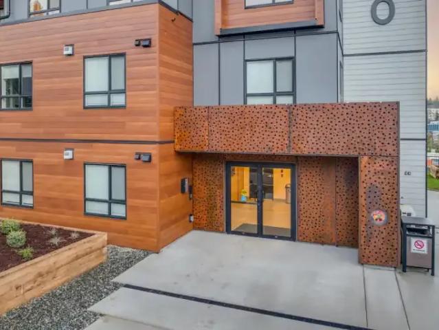 Apartment for rent in Esquimalt, British Columbia