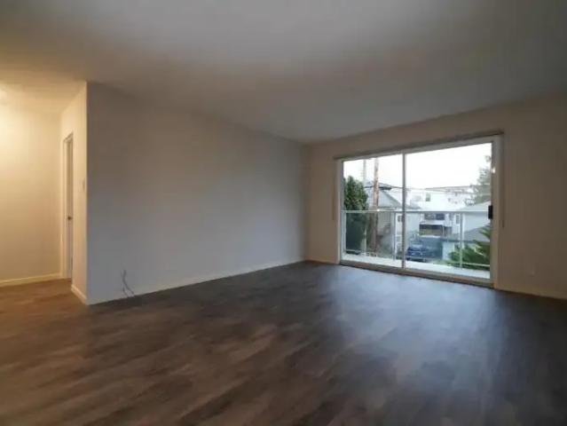 Apartment for rent in Esquimalt, British Columbia