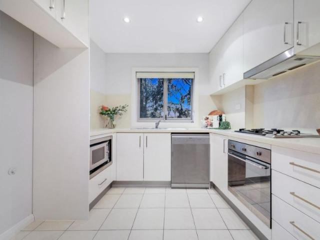 Apartment for rent in Warrawee, New South Wales