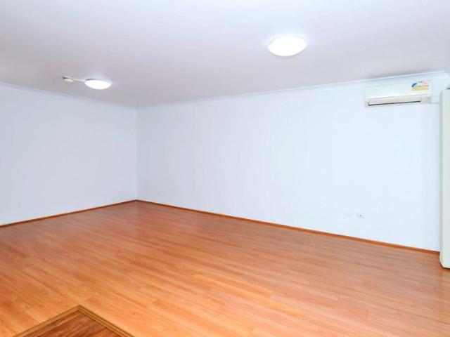 Apartment for rent in Wentworthville, New South Wales