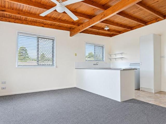 Apartment for rent in Wilsonton Heights, Toowoomba