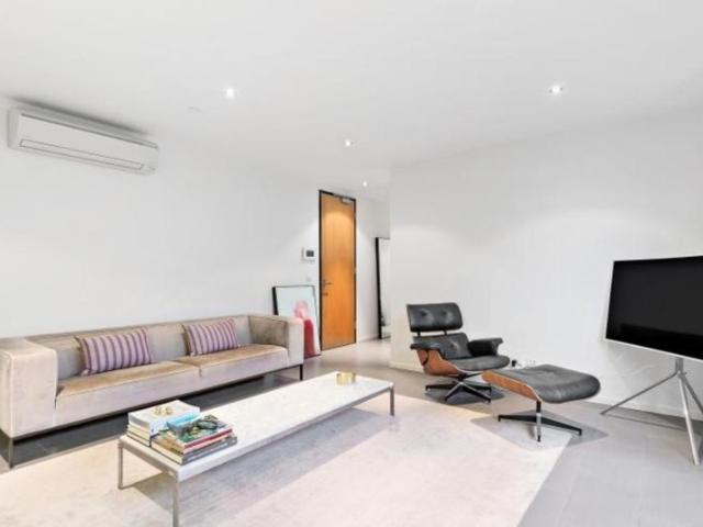 Apartment for sale in Windsor, Melbourne