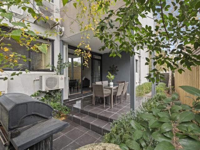 Apartment for sale in Windsor, Melbourne