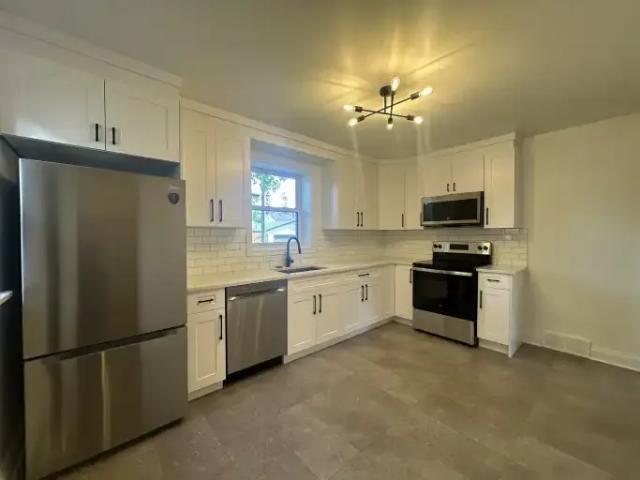 Apartment for rent in East St. Paul, Manitoba